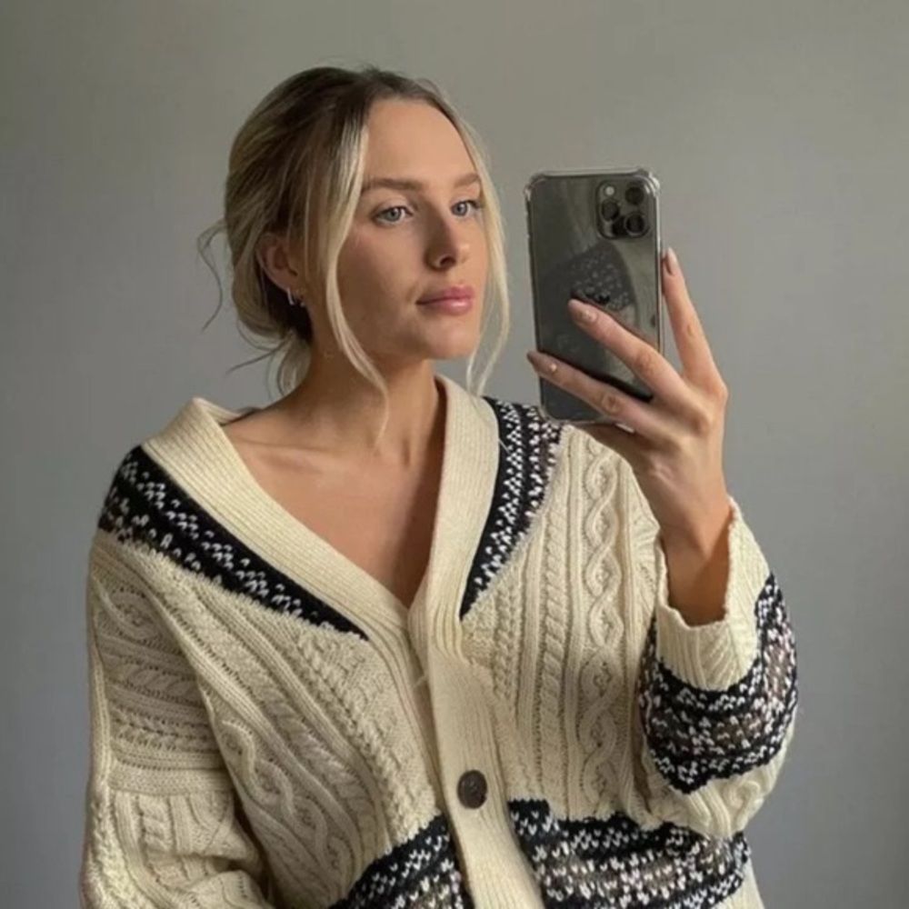 Zara Oversized Jacquard Cropped Cardigan